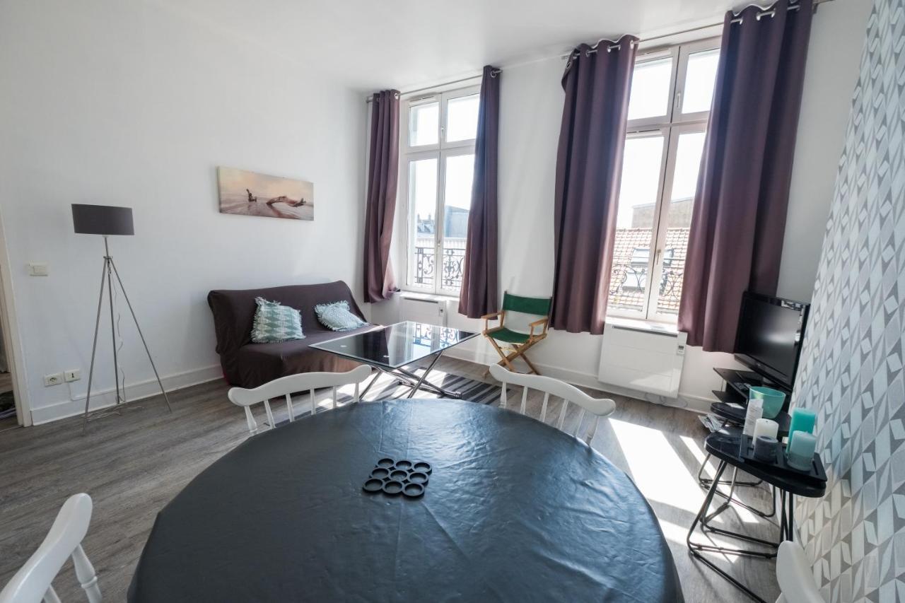 St Cyr Logement Lumineux Dans Coeur De Ville & Wifi Boulogne-sur-Mer Exteriör bild
